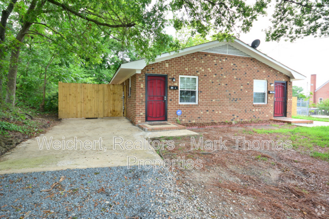 Building Photo - 304 E Piedmont Ave Unit A Rental