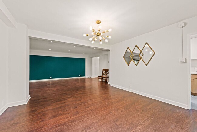 Photo - 4201 Cathedral Ave NW Unidad #501w