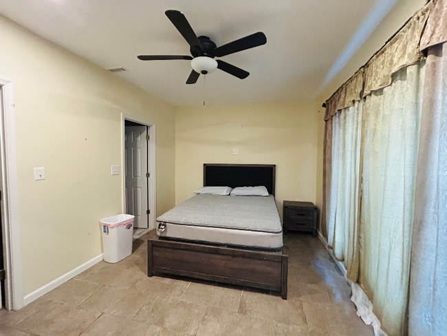 Photo - 15506 Symondsbury Way