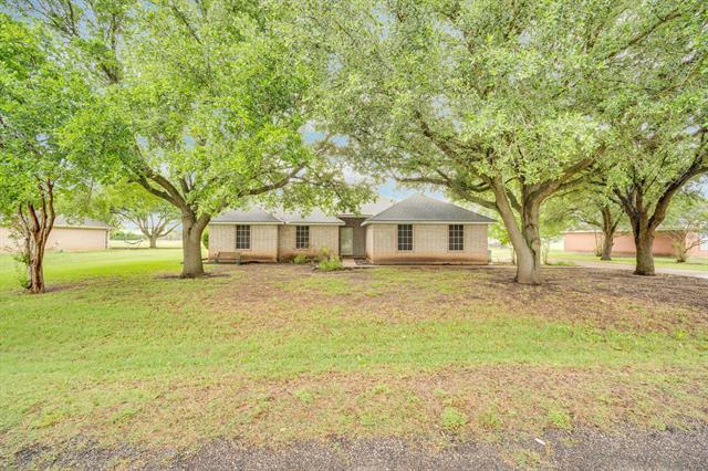 Photo - 209 Alesha Rd
