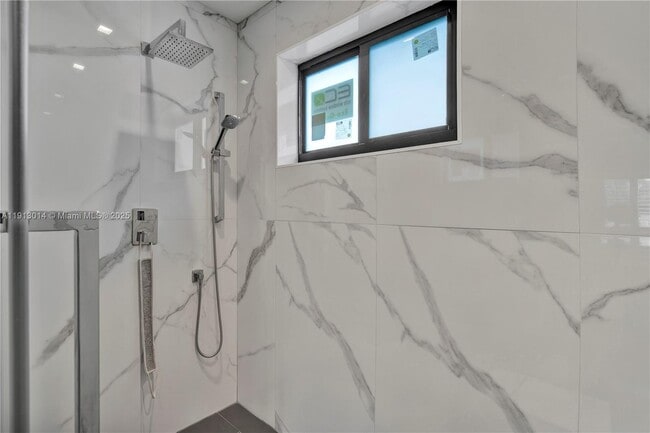 Photo - 1230 SW 86th Ct Unidad 2