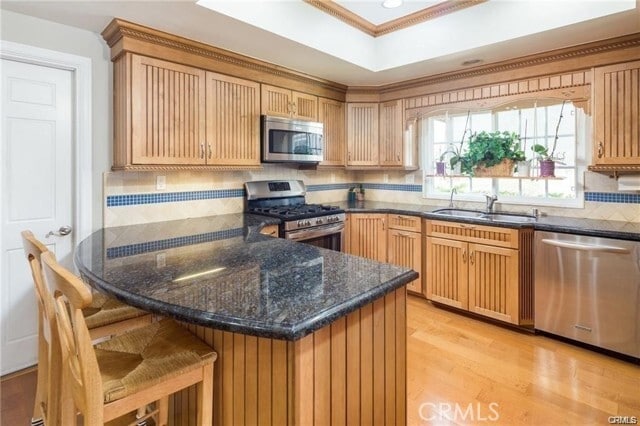 Photo - 1727 Date Ave