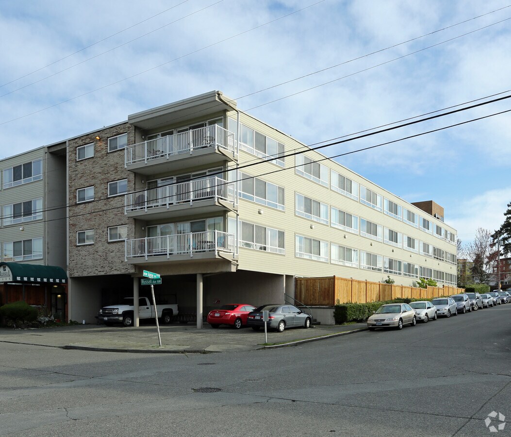 Russell Park - Russell Park