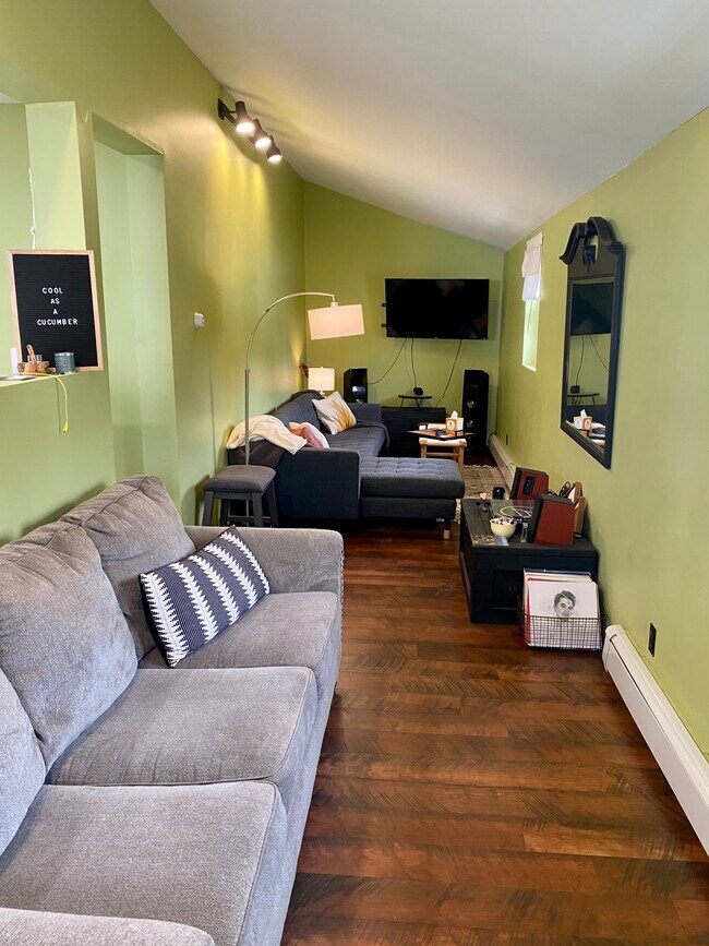 14 Allen Ln Apartments For Rent in Sloatsburg, NY