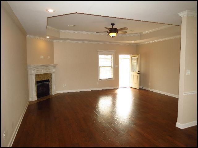 Photo - 1005 Puritan Dr