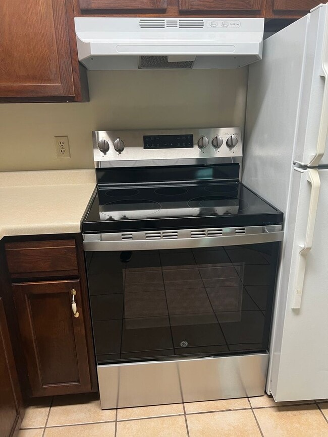 Photo - Tudor 3205 Unidad 2