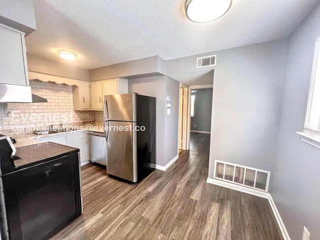 Photo - 9 Meredith Ct Unit 1