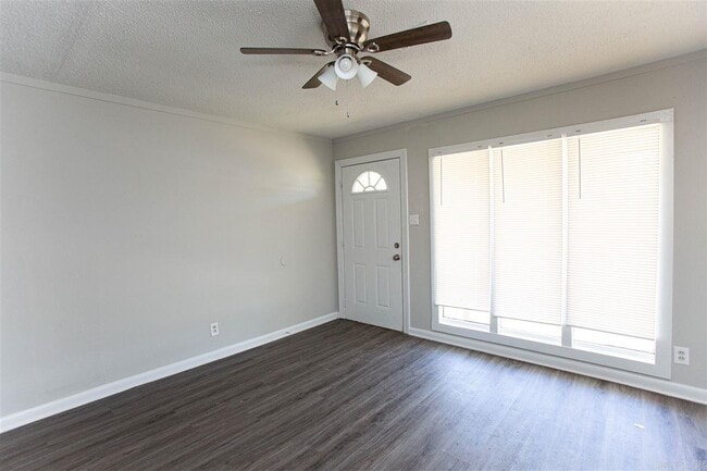 Photo - 604 Dorothy Dr