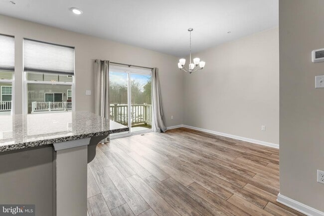 Photo - 2271 Kelston Pl