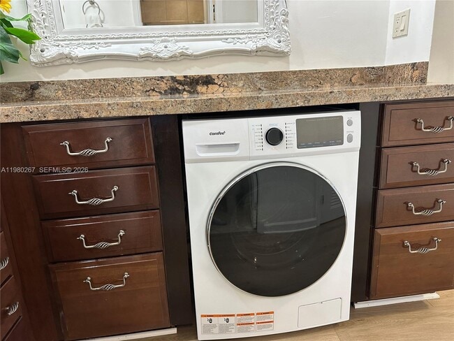 Photo - 6039 Collins Ave Unit 1136