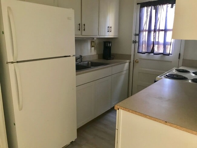 Photo - 1108 Weeks St Unit C