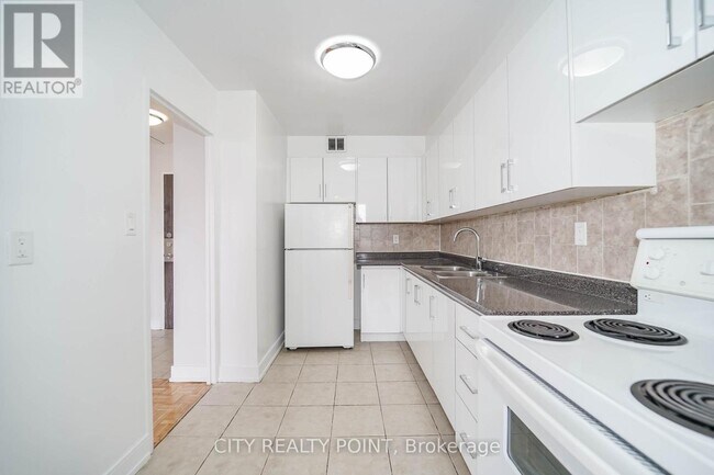 Photo - 6200 Bathurst St Unité 1405