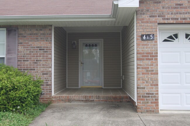 415 Faulkner Dr