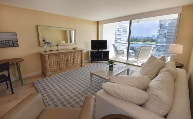 Photo - 1830 Avenida del Mundo Unit #1002