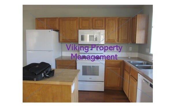 Photo - 881-883 SW 2nd St Unit 883