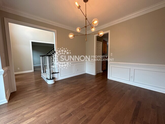 Photo - 4 Bed, 2.5 Bath in Somerset