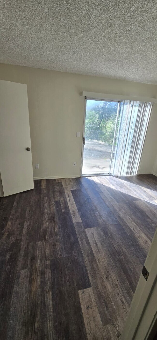 504 Sacramento Ave