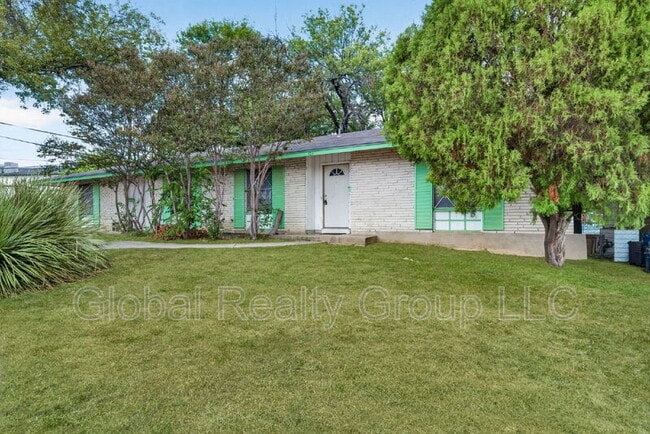 Photo - 103 Brettonwood Dr