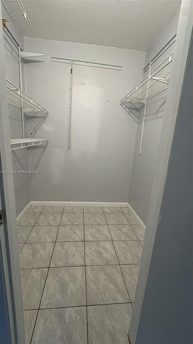 Photo - 1501 NE 34th Ct Unidad 6