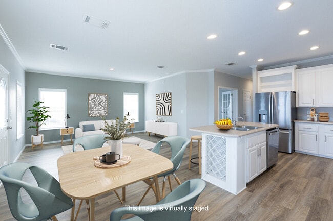 Building Photo - 37 Hanna Ct