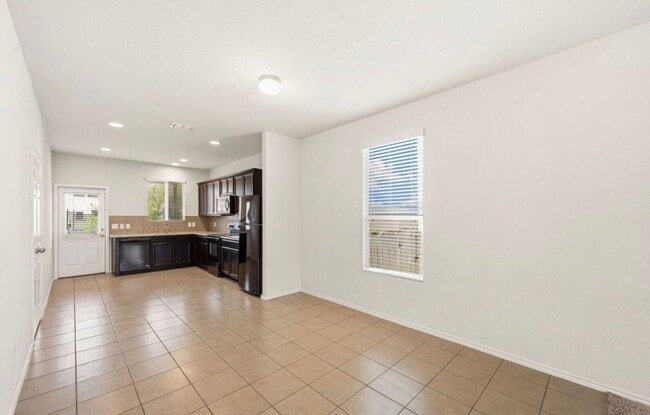 Photo - 11358 Unbridled