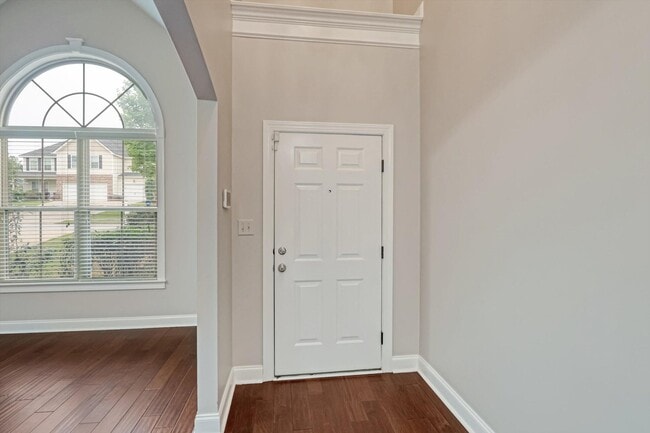 Photo - 219 Kickham Ln