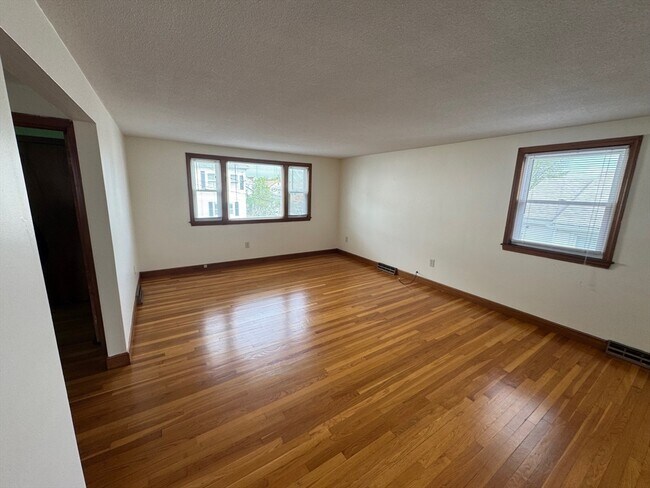 Photo - 25 King St Unit 2