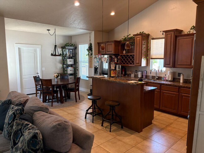 Photo - 11058 Sunup Way