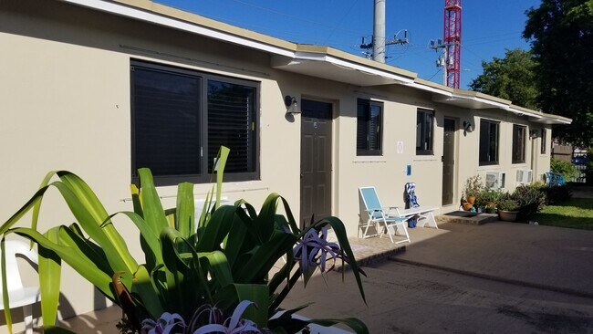 Photo - 625 SW 7th Ave Unidad 5