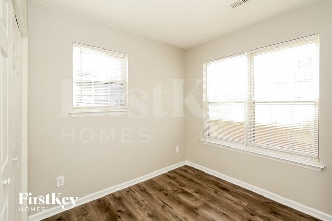 Photo - 1604 Black Diamond Ct