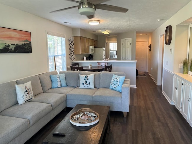 Building Photo - 537 White River Dr Unit F17 Rental