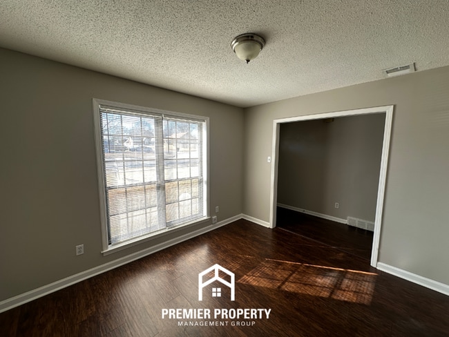 Photo - Spacious 3BR Memphis Home w/ Vaulted Ceilings, Brick Fireplace & Fenced Yard