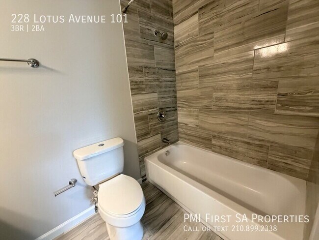 Photo - 228 Lotus Ave