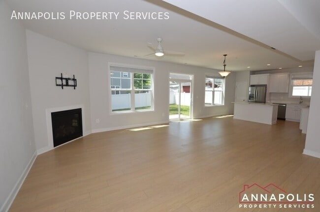 Photo - 503 Highland Dr