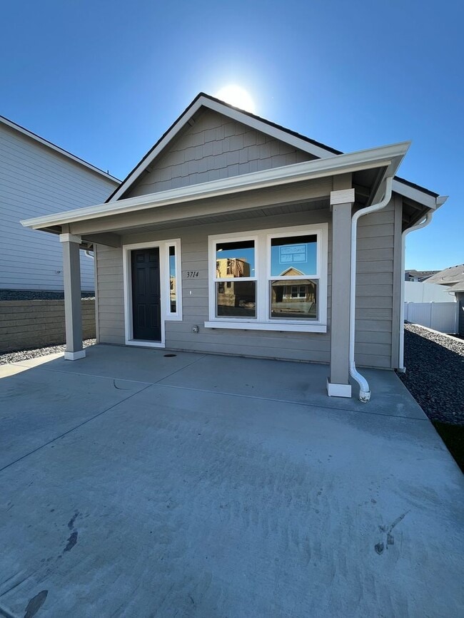 Building Photo - Single Level Home in SunRidge Community