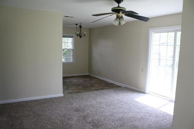 Photo - 3108 Andros Dr SW