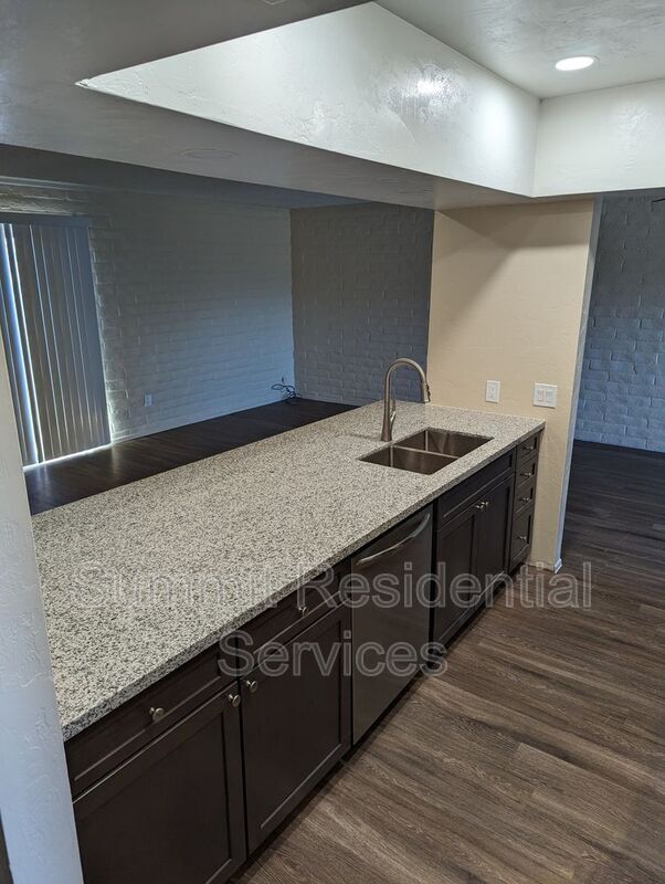 Photo - 4551 E Bellevue St