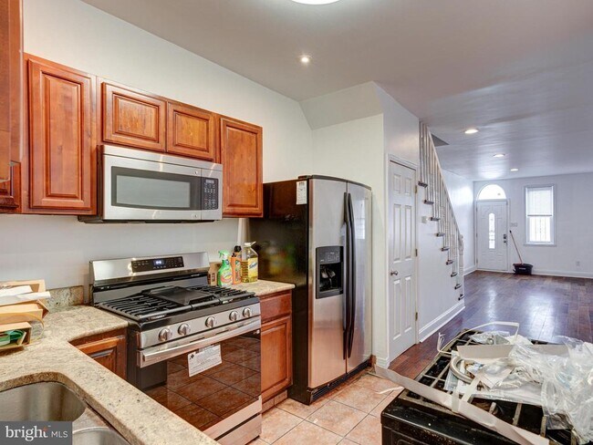 Photo - 2166 N 7th St