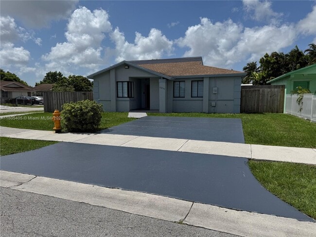 Photo - 12237 SW 193rd St House