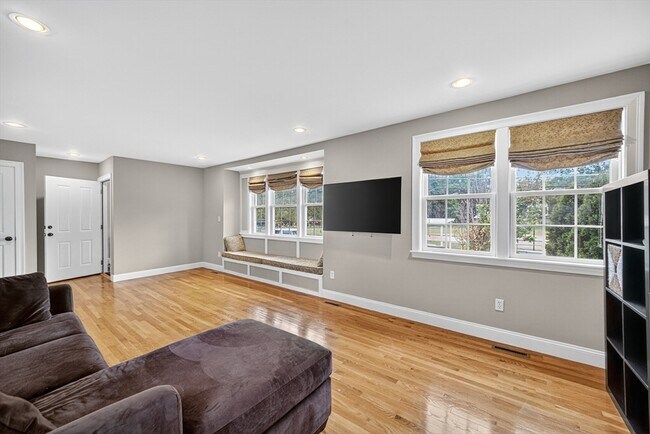 Photo - 28 Webster St Unit 1