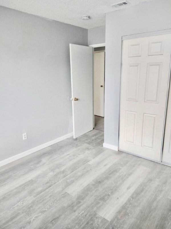 Building Photo - 3500 Rainbow Ln Rental