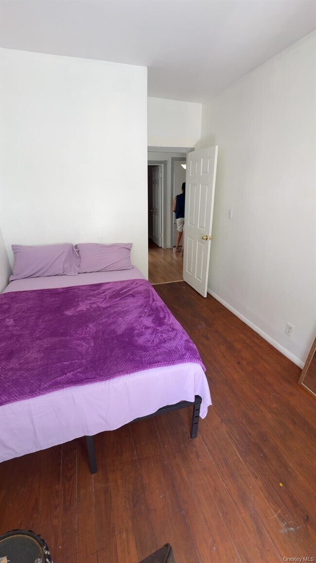 Photo - 3027 Radcliff Ave Unidad #3