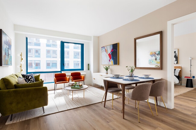 Hamilton Cove apartments — community photo