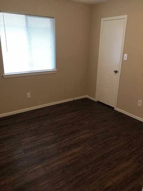 Photo - 13418 Oak Ledge Dr