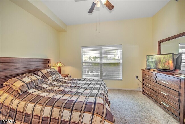 Photo - 12141 Summergate Cir Unit 102