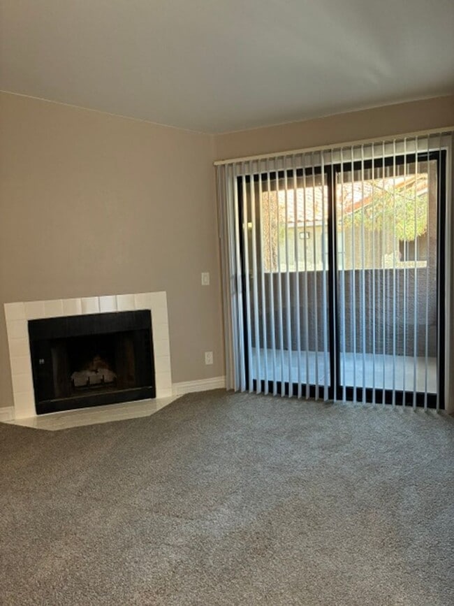 Photo - Mandalay Bay Apartments