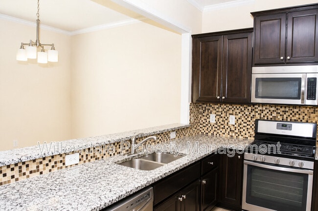 Photo - 2132 Chipley Dr