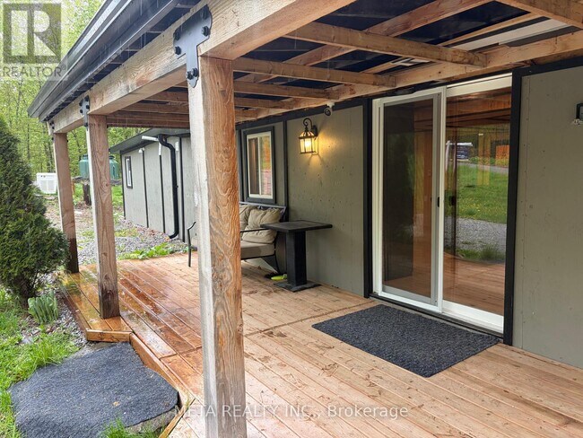 Photo - 106 Boundary Ln
