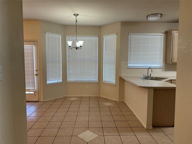 Photo - 414 Darkwoods Dr