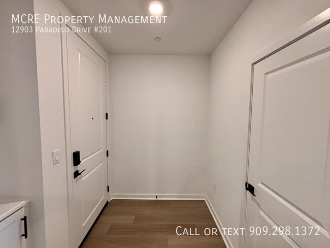 Building Photo - 12903 Paradiso Dr Unit 201